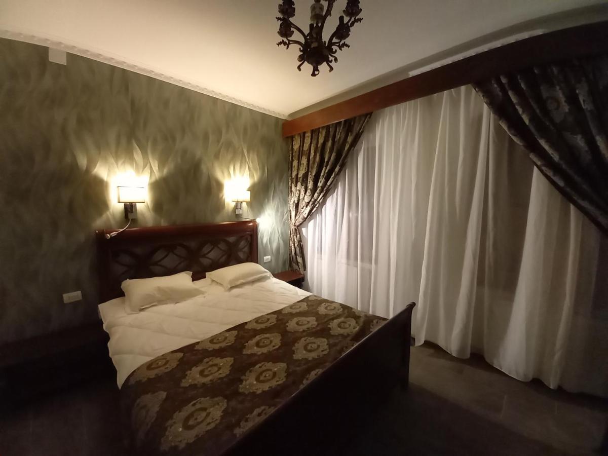 History Apartments Cetatii Sibiu Bilik gambar